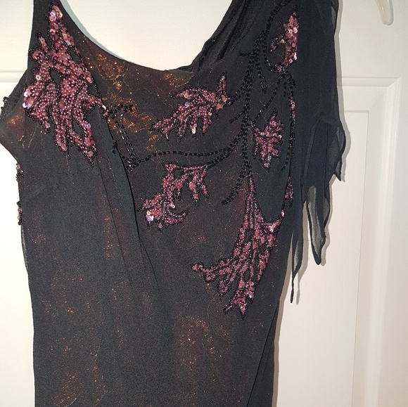 Dress - Picture 6 of 6